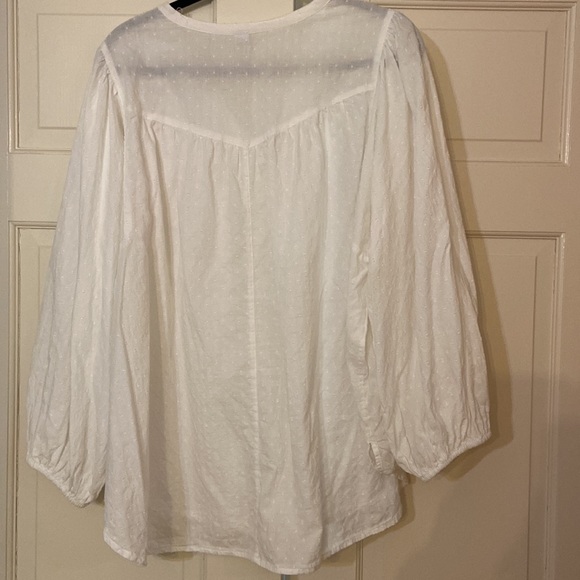 Old Navy, size XXL, white puffy sleeve blouse - Picture 4 of 5